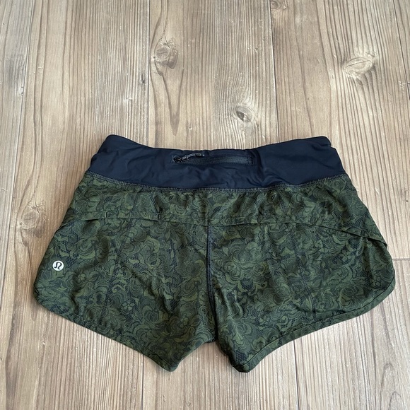 Lululemon Speed Short - Picture 4 of 8